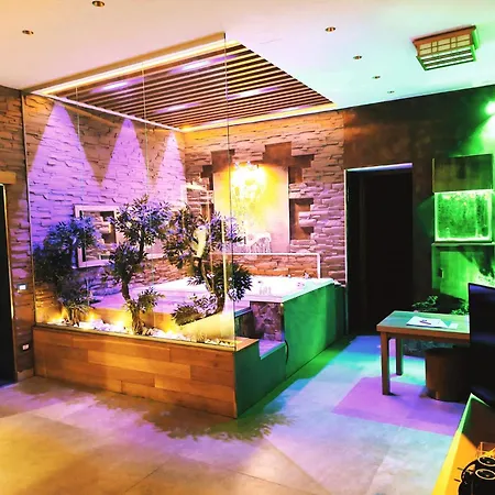 Aquaboutique Wellness&spa Guest house