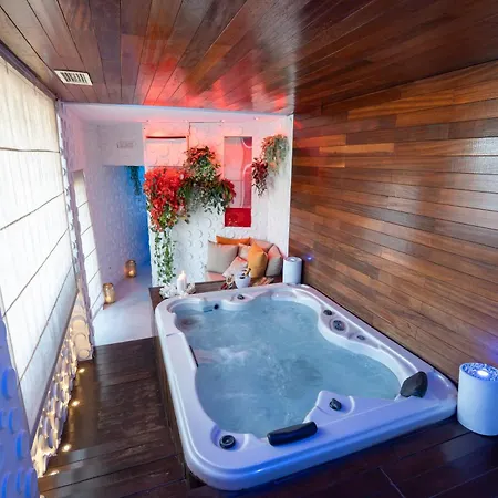 Aquaboutique Wellness&spa 4*